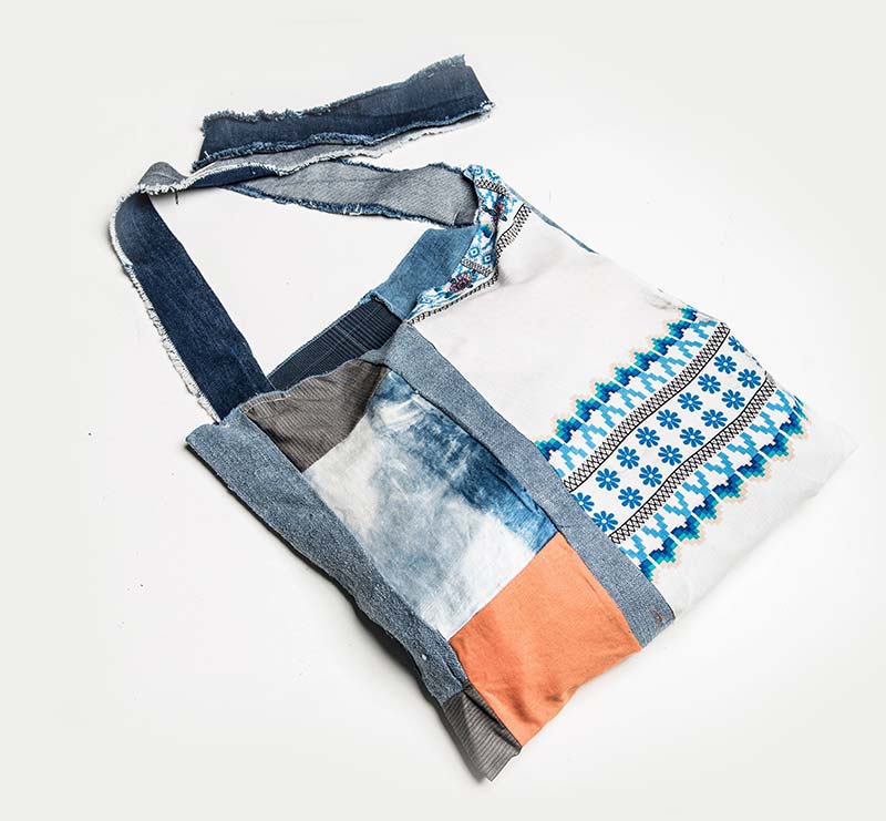 Crossbody Scrappy Bag